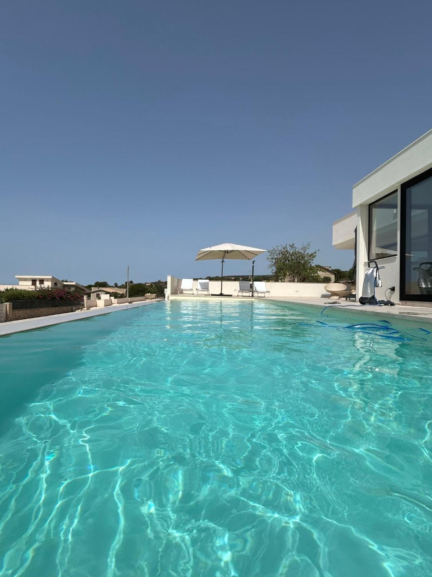 Villa Dolce Vita Sampieri Exterior photo